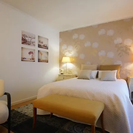 Hotel Casa Camelias 4*